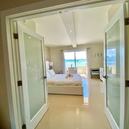 Premium Modern Waterfront Apartment With Miami Skyline View On The Bay 5 Mins Drive To Miami Beach With Free Parking Exterior photo