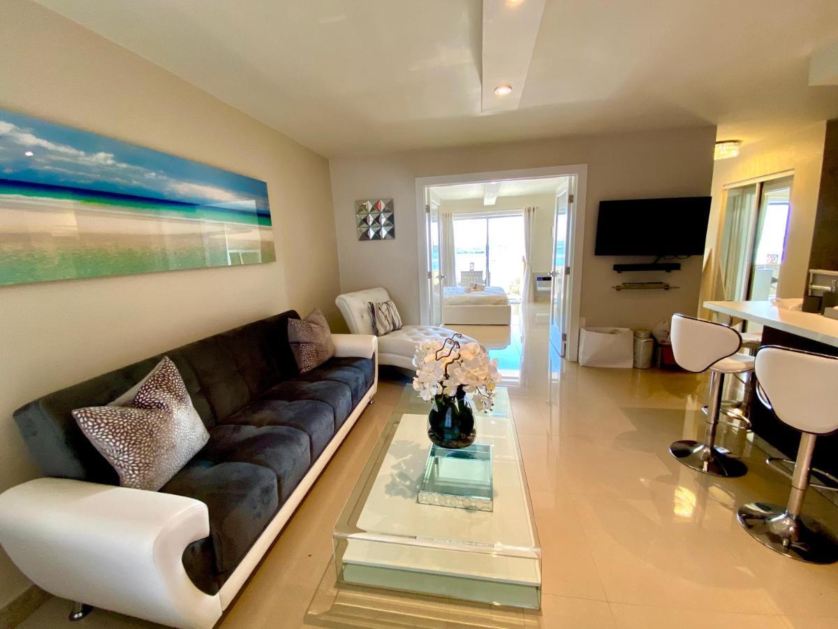 Premium Modern Waterfront With Miami Skyline View On The Bay 5 Mins Drive To Miami With Free Parking Appartement